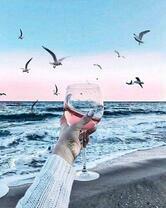 Без бренда «Бокал вина и рассветное море» в Магнитогорске