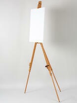 Без бренда «Коробка 12 шт.: Мольберт Две картинки тренога, деревянный» в Магнитогорске